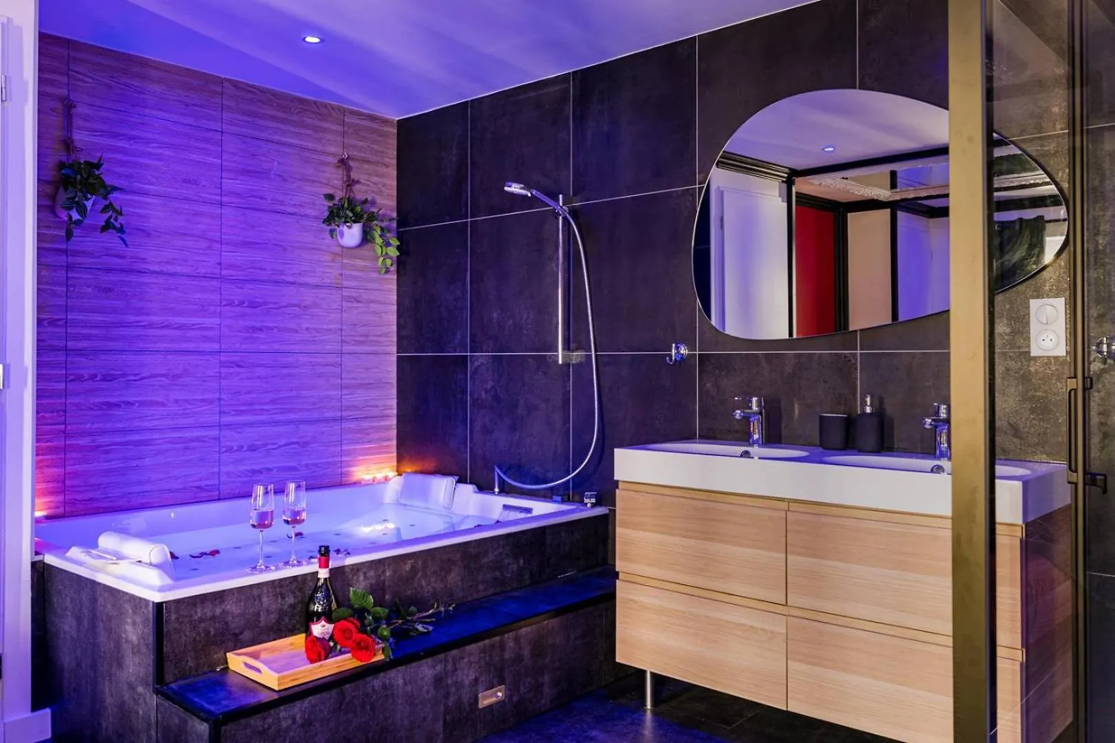 סן-אטיין Suite Jean Jaures - Love Room